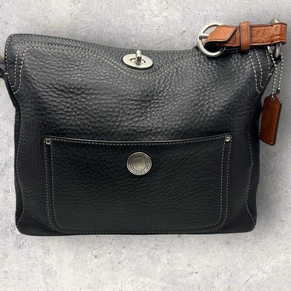 Coach 2006 Black Chelsea Pebbled Leather Shoulder Hobo Bag - Picture 2 of 14